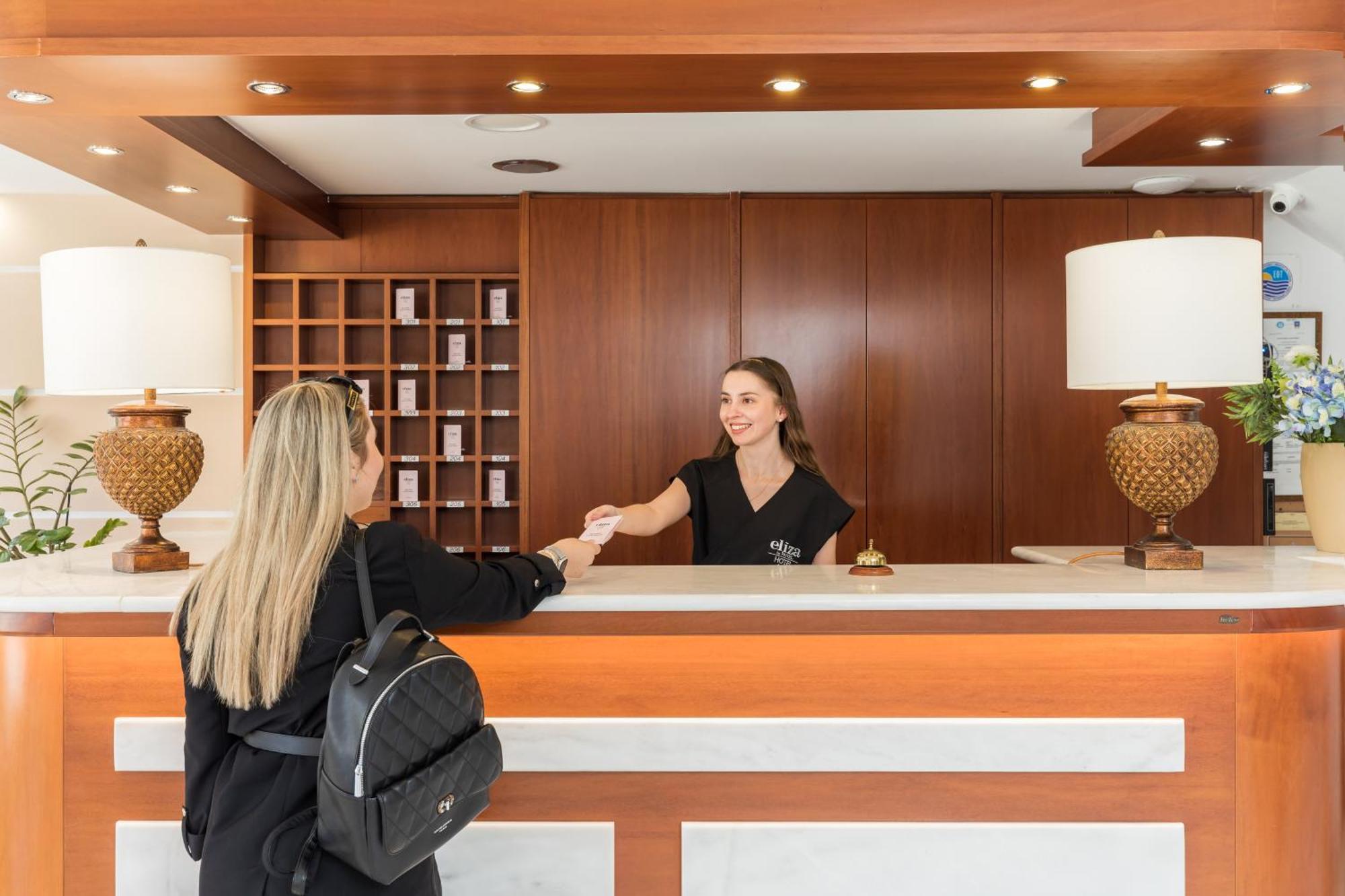 Eliza Hotel By Panel Hospitality Néoi Póroi Eksteriør billede